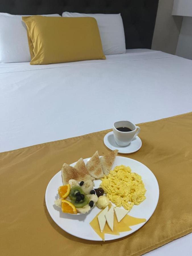 Hotel Boutique The Royalty Guayaquil Exterior foto